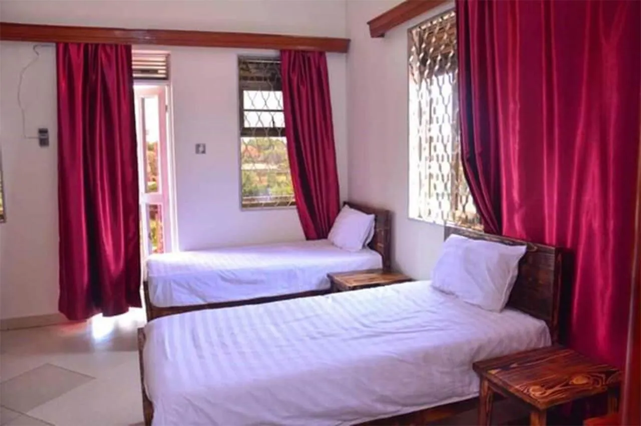 Go Around Kampala All Day To Return To Your Wonderful Apartment 0*,  أوغندا